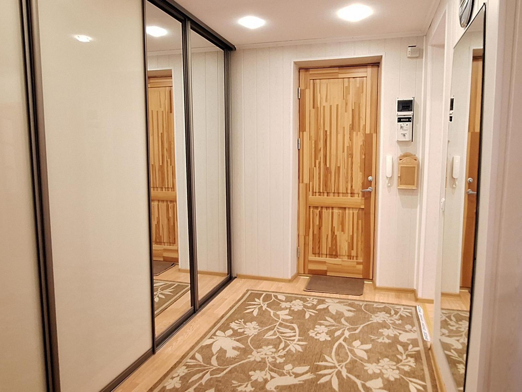 Airport - Bath - Kids Friendly * Tallinn